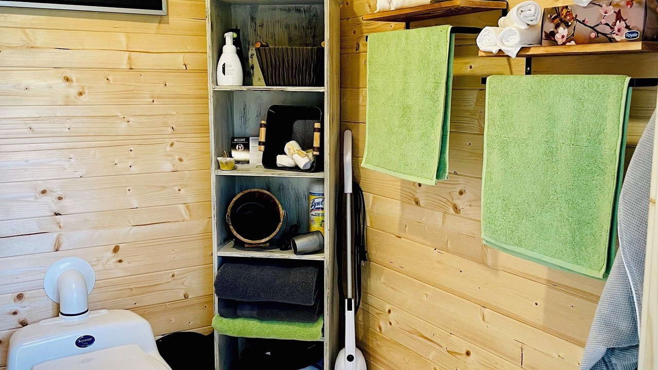 Photo of Bathroom in Belwood