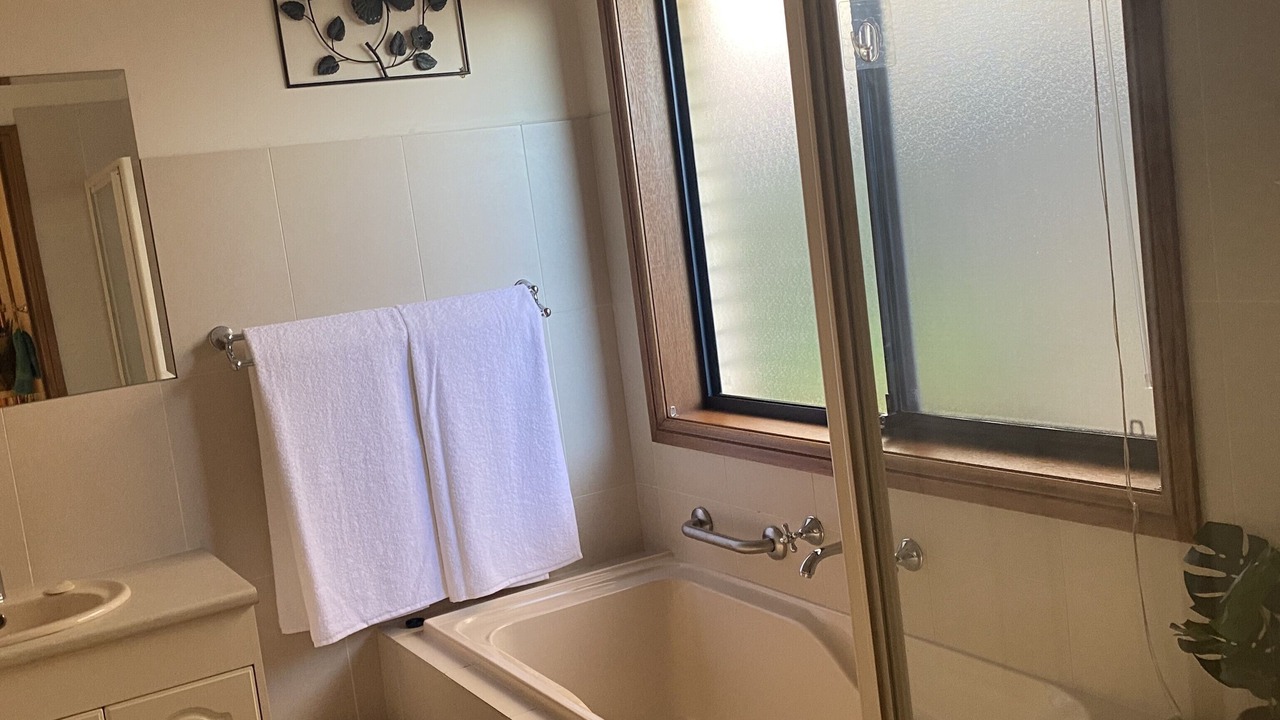 Photo of Bathroom in Renmark