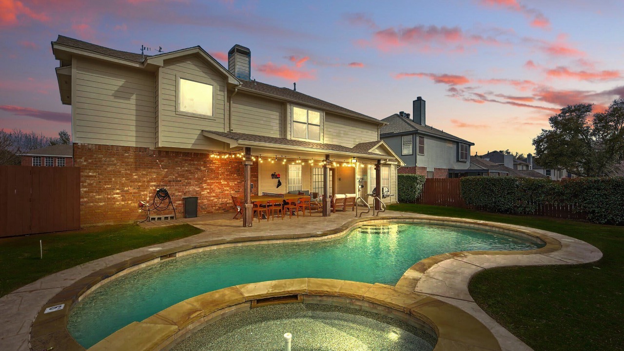 Photo of Outdoor in Flower Mound