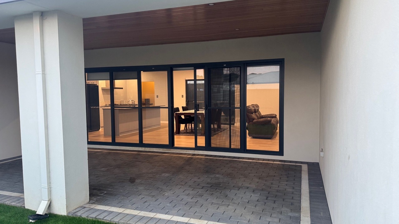 Photo of Patio Balcony in Aveley