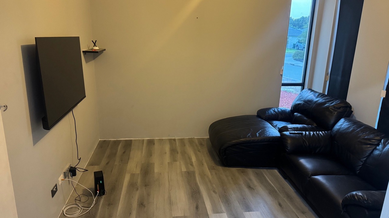 Photo of Livingroom in Aveley