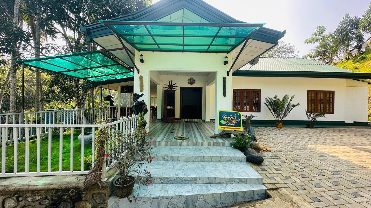 Photo of Outdoor in Warakapola