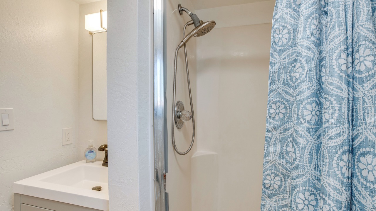 Photo of Bathroom in Lincoln Park