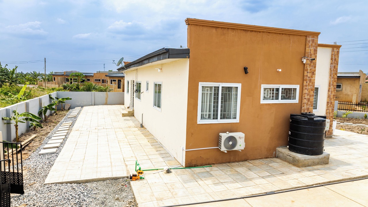 Photo of Outdoor in Kweiman