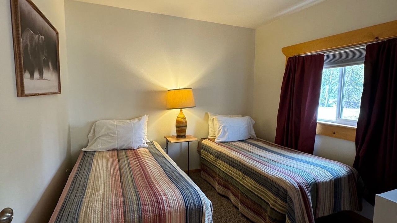 Photo of Bedroom in Cooper Landing