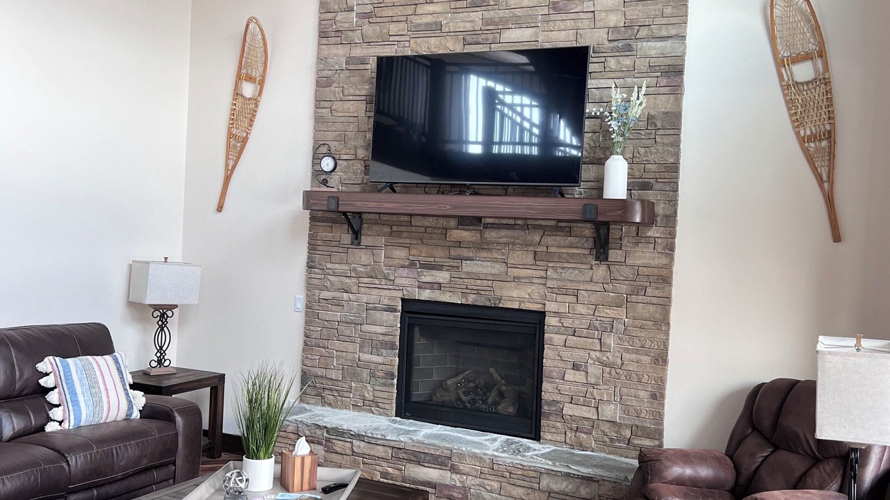 Photo of Livingroom in Cooper Landing
