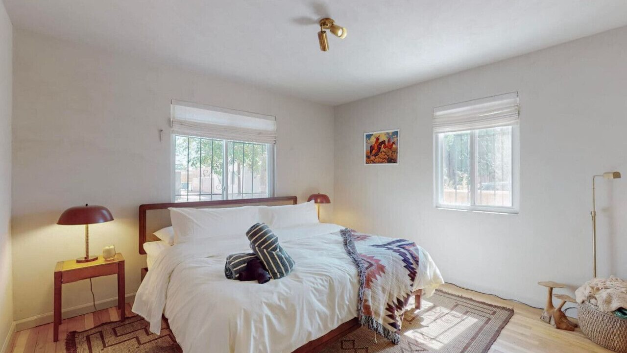 Photo of Bedroom in Raynolds Addition