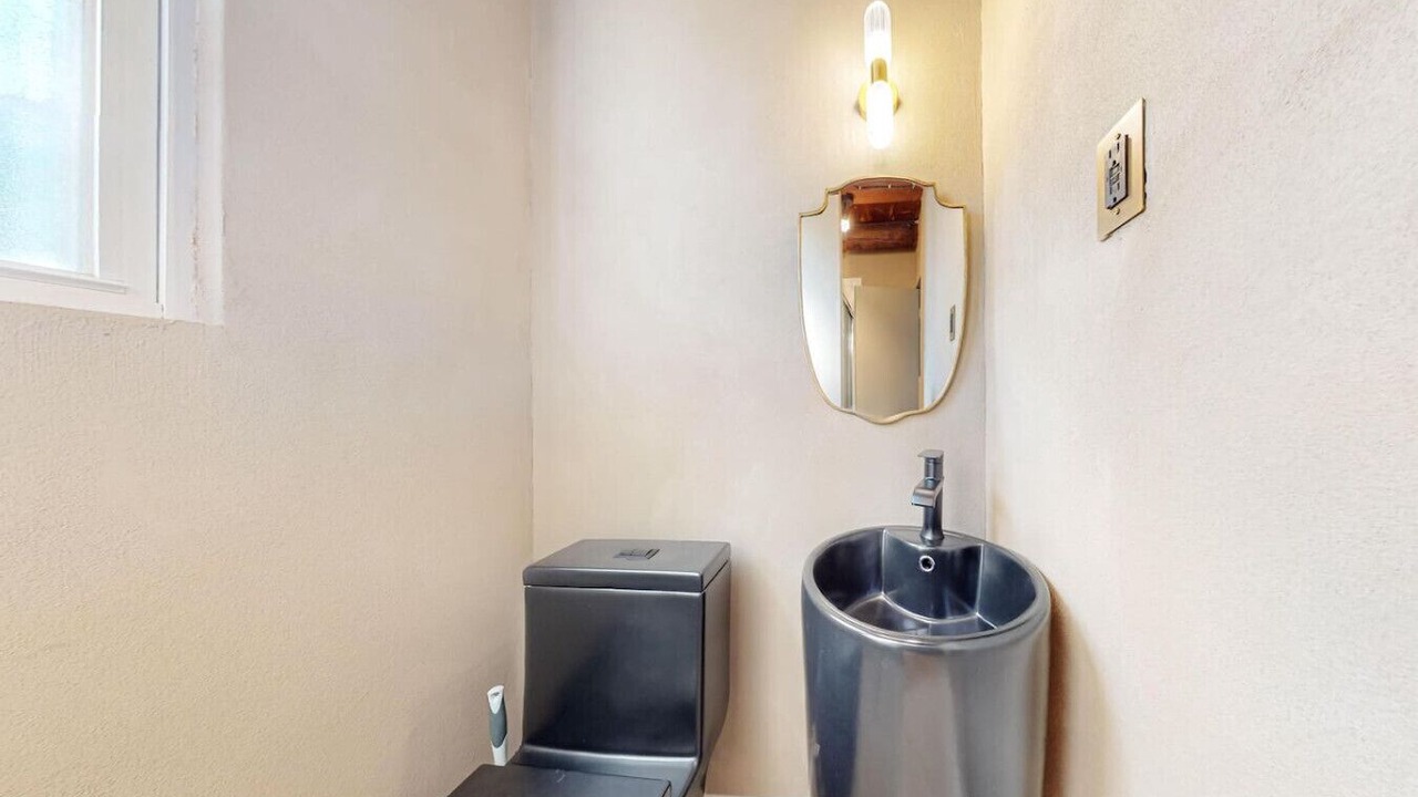 Photo of Bathroom in Raynolds Addition