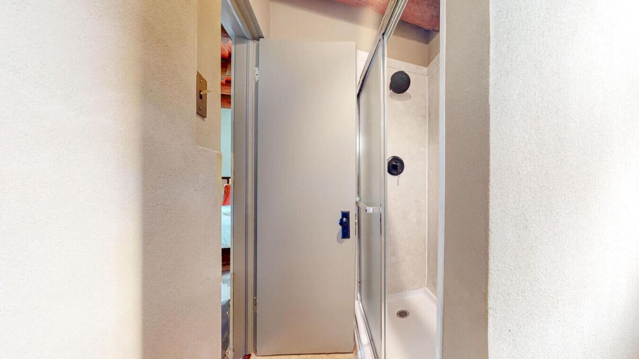 Photo of Bathroom in Raynolds Addition