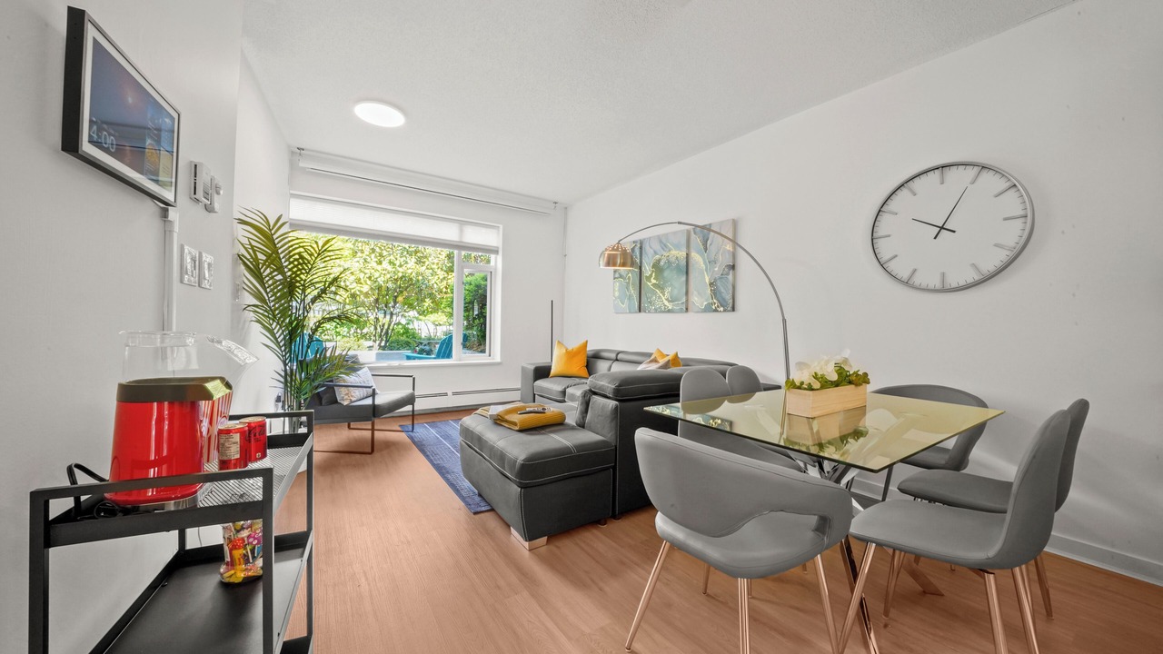 Photo of Livingroom in Gastown