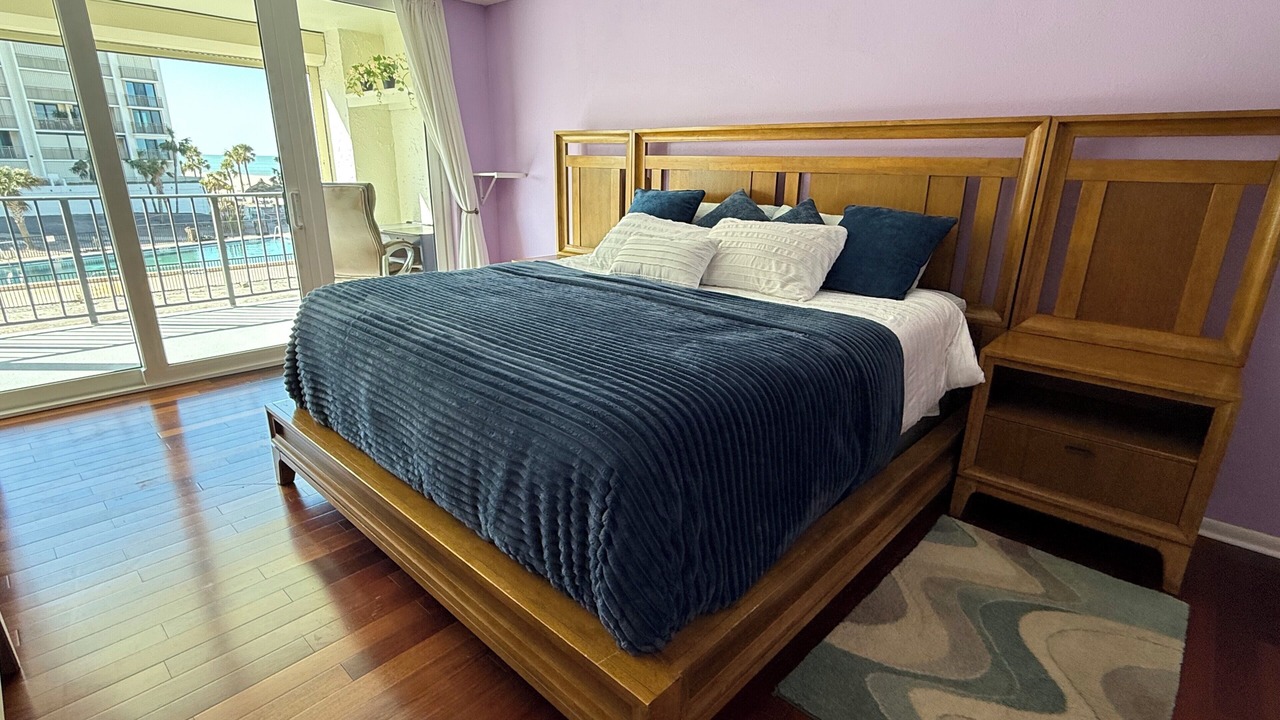 Photo of Bedroom in Sand Key