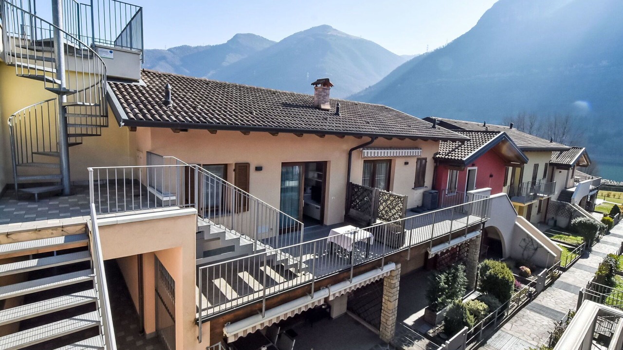 Photo of Patio Balcony in Monasterolo del Castello
