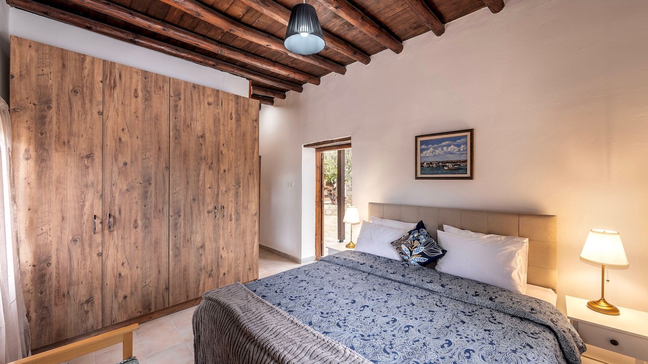 Photo of Bedroom in Pano Arodhes