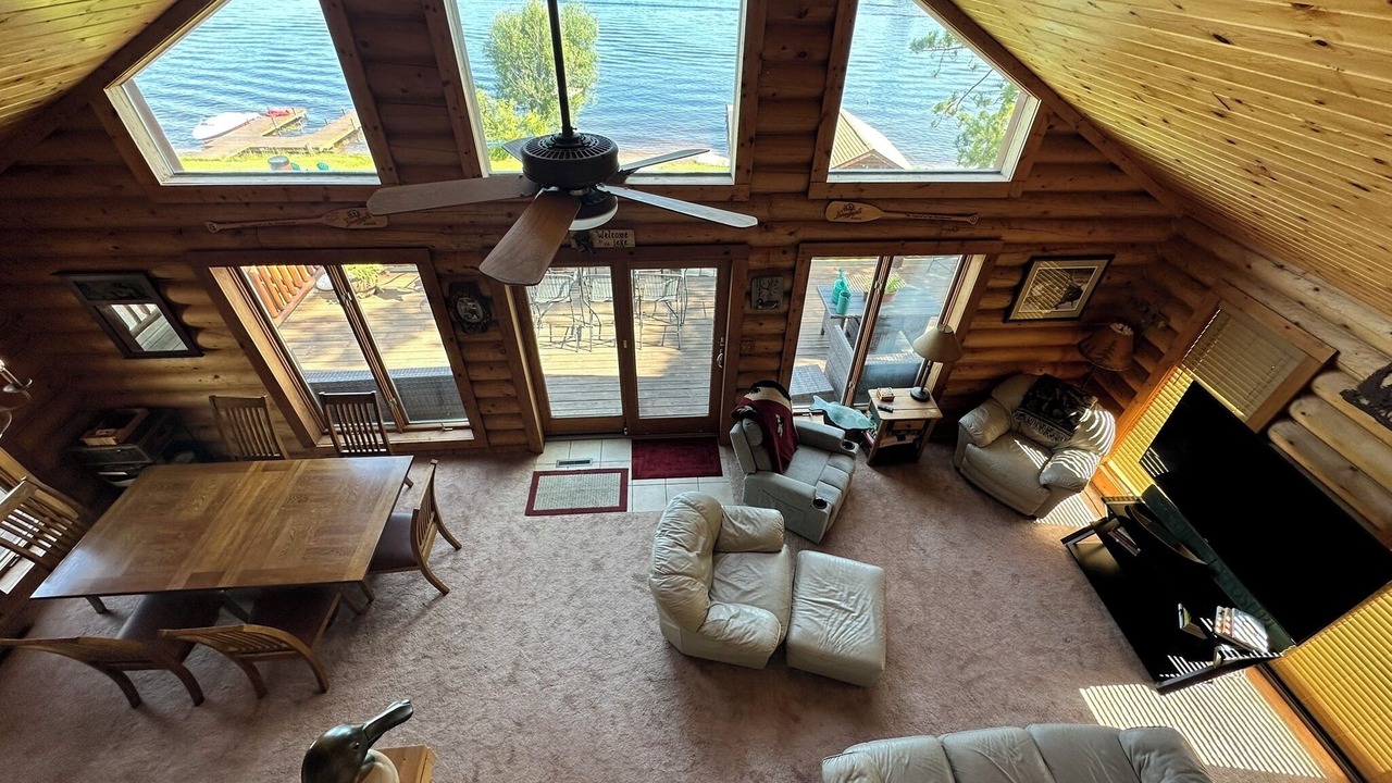 Photo of Livingroom in Loretto