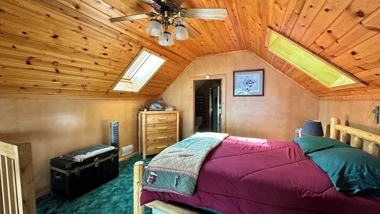 Photo of Bedroom in Loretto
