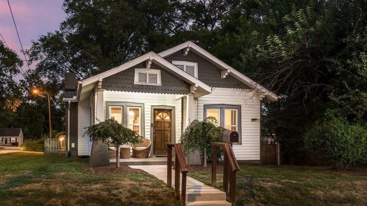 Photo of Outdoor in Shelby Hills
