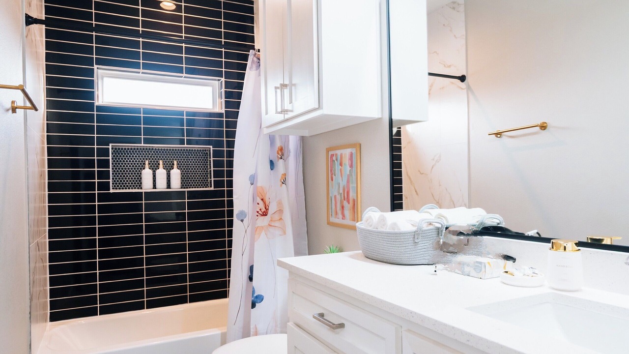 Photo of Bathroom in West Dallas