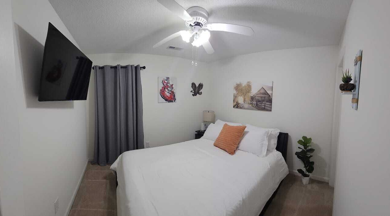 Photo of Bedroom in Madison