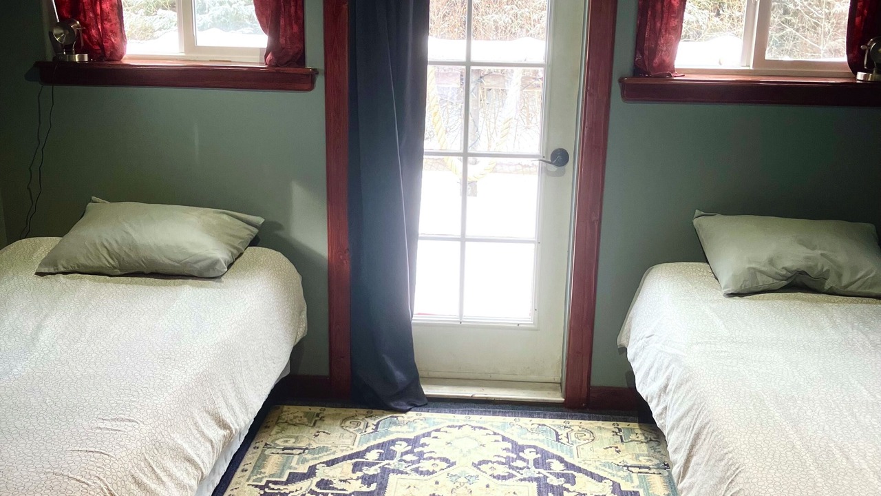 Photo of Bedroom in Fritz Creek