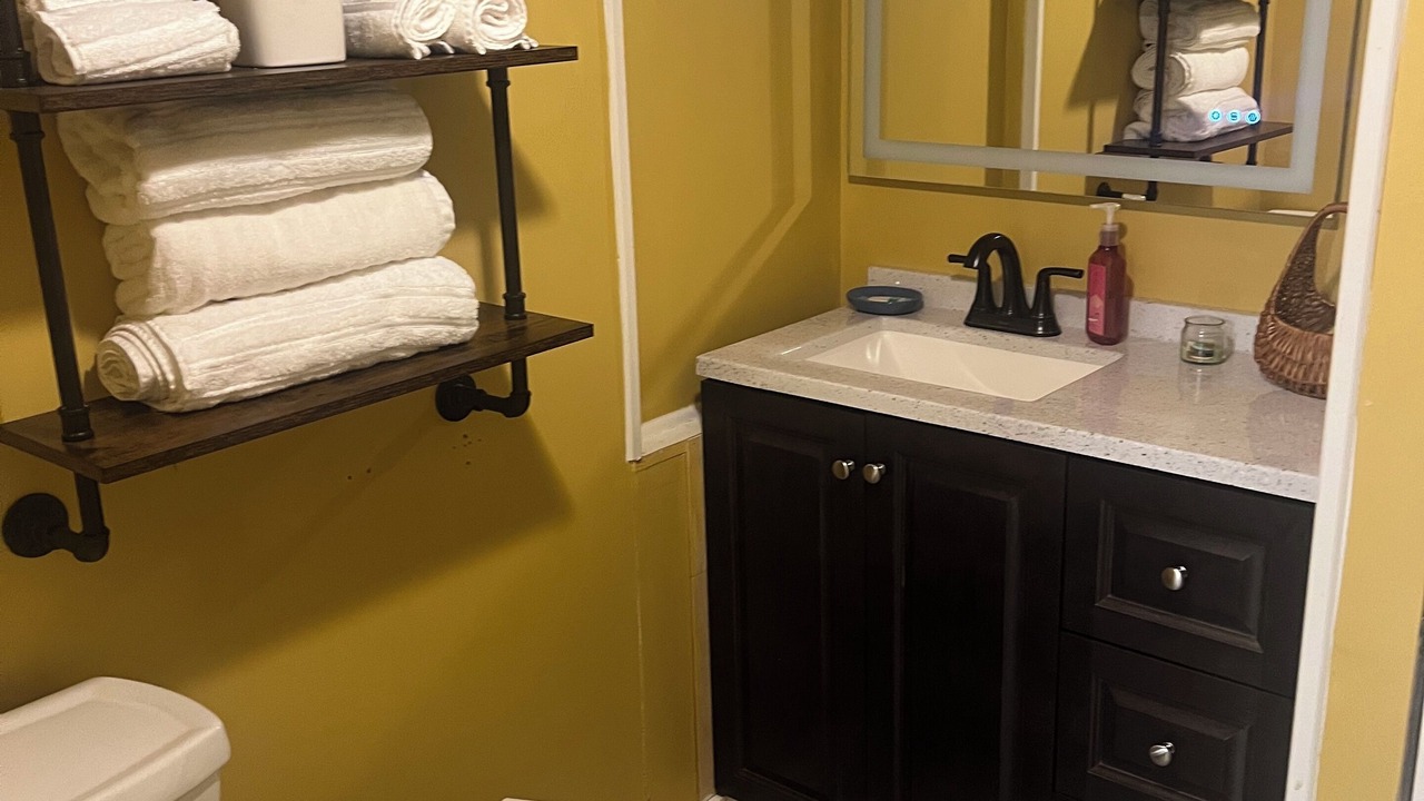 Photo of Bathroom in Fairlea