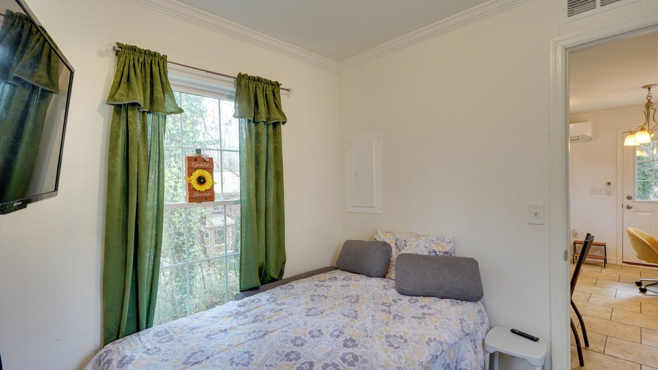 Photo of Bedroom in South Boston