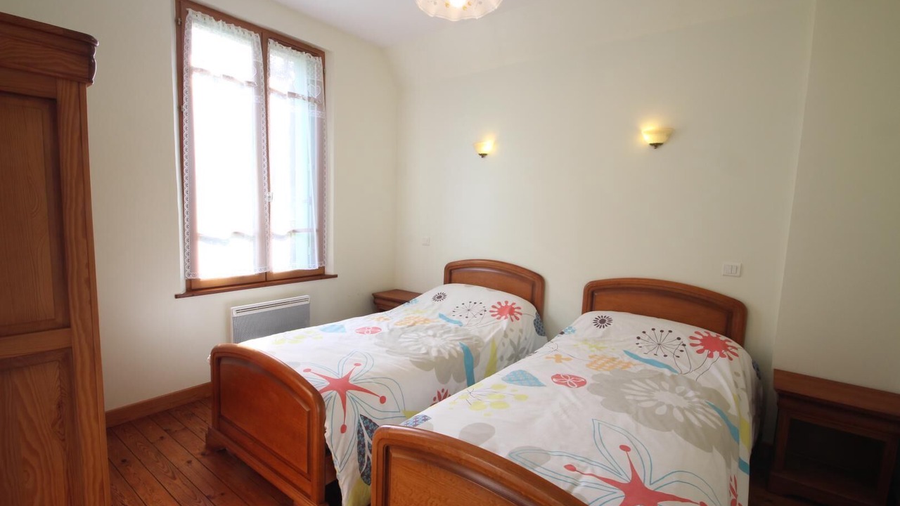 Photo of Bedroom in Roncherolles-en-Bray
