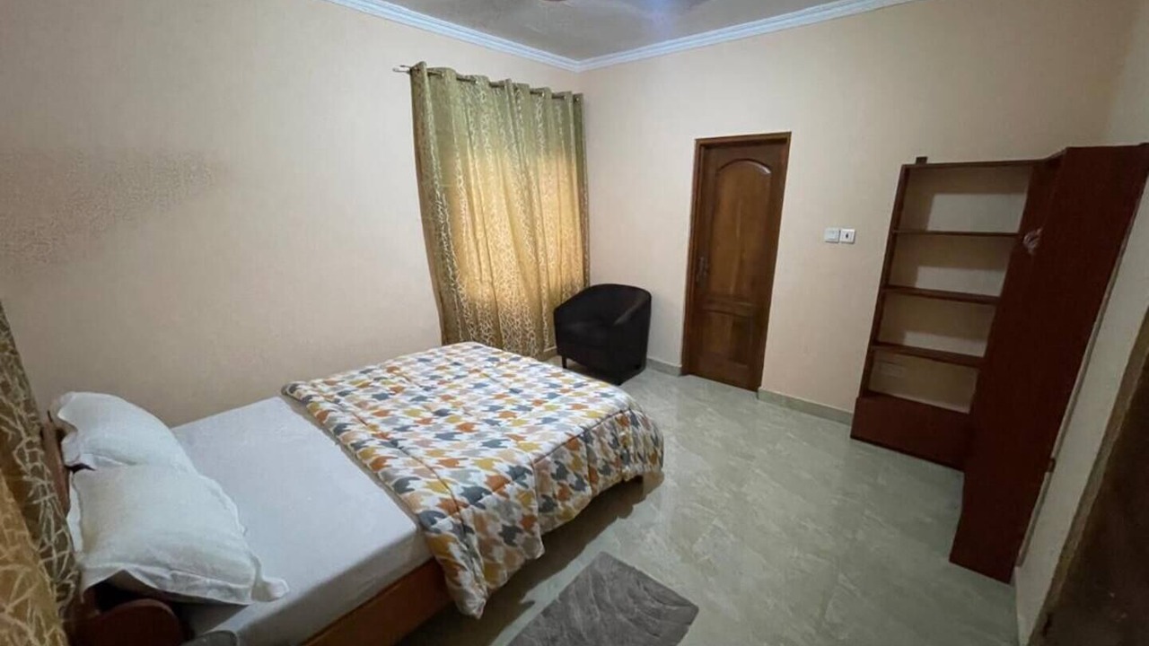 Photo of Bedroom in North Kaneshi