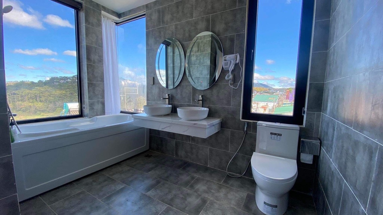 Photo of Bathroom in Da Lat