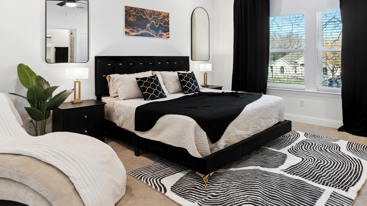 Photo of Bedroom in West Dallas