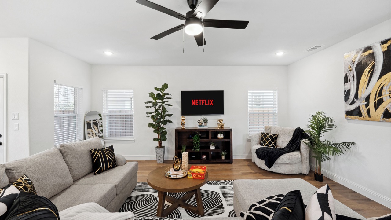 Photo of Livingroom in West Dallas