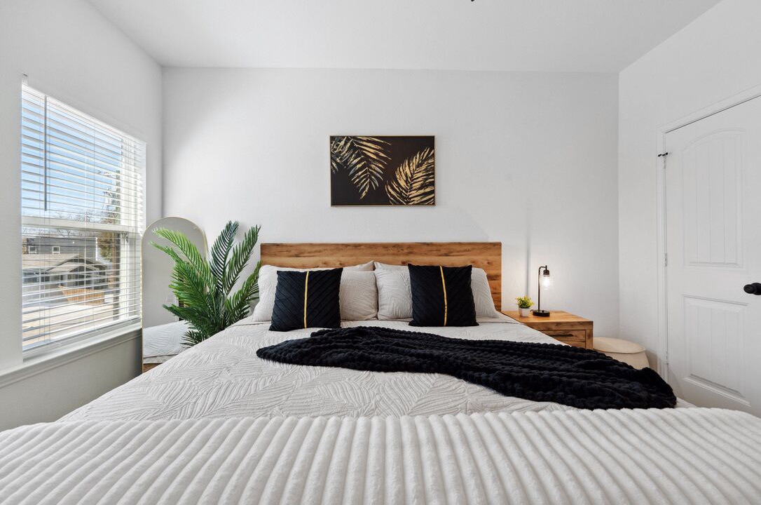 Photo of Bedroom in West Dallas