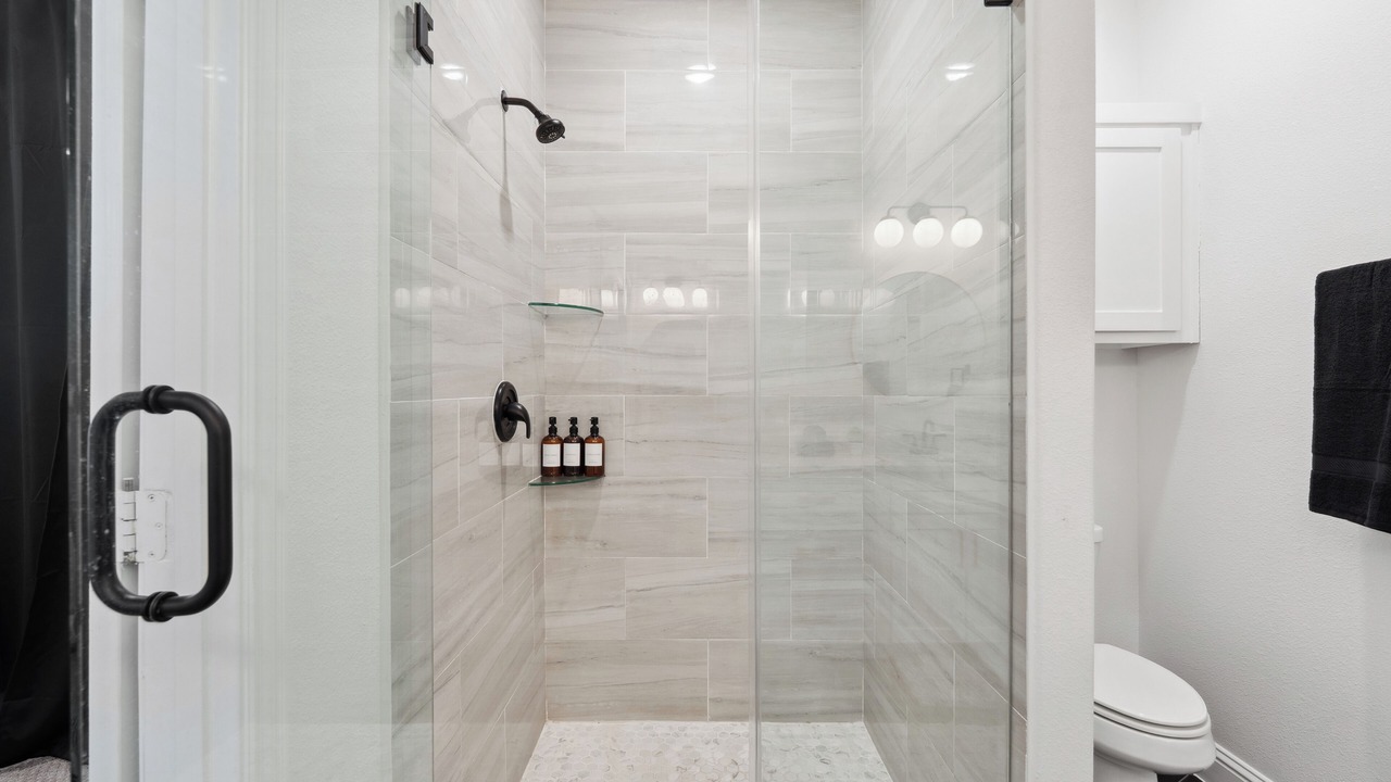 Photo of Bathroom in West Dallas