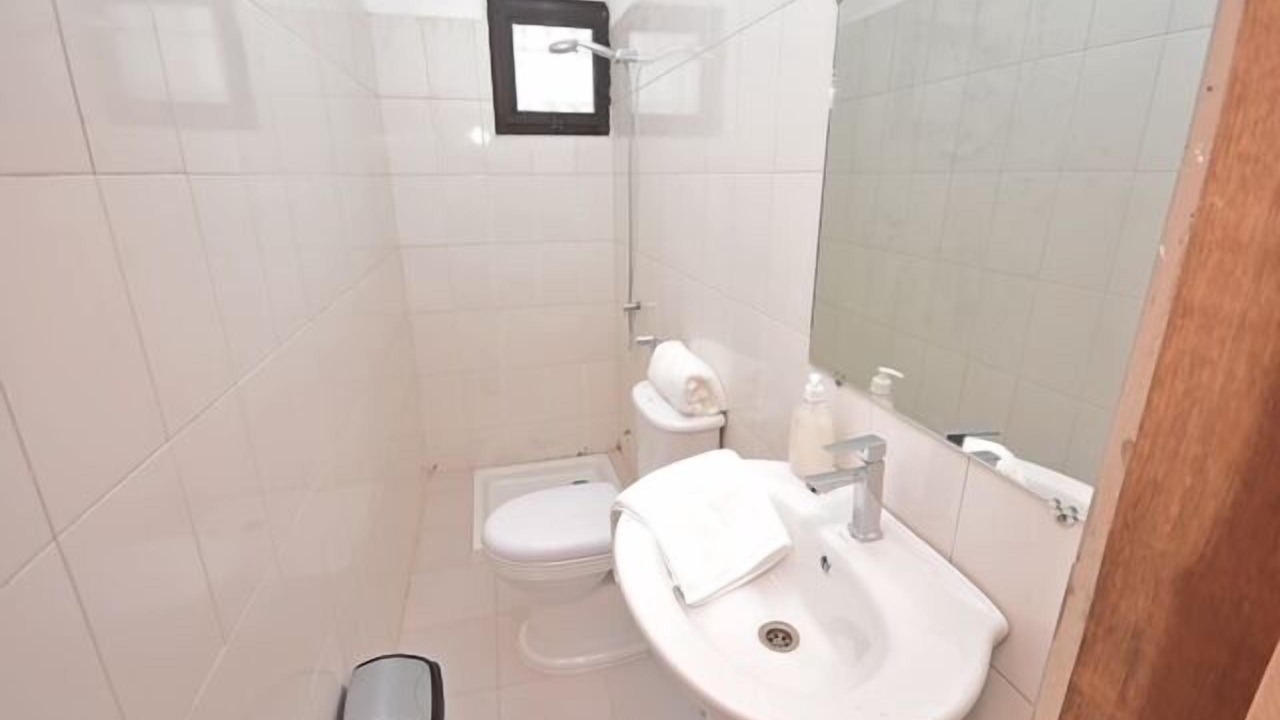 Photo of Bathroom in Ziguinchor