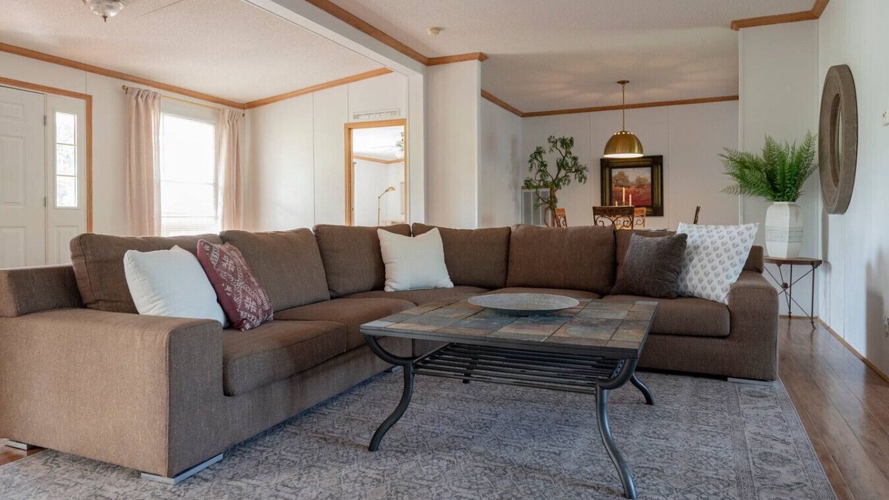Photo of Livingroom in Concord