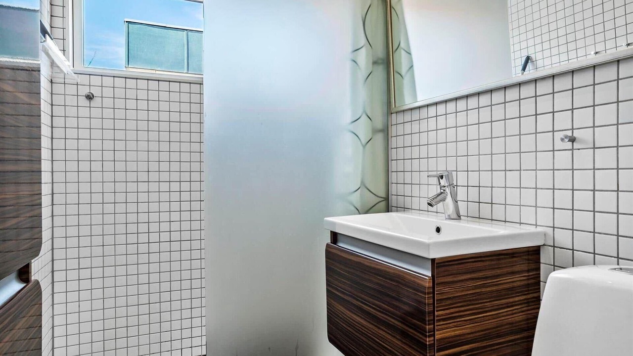 Photo of Bathroom in Beder Malling