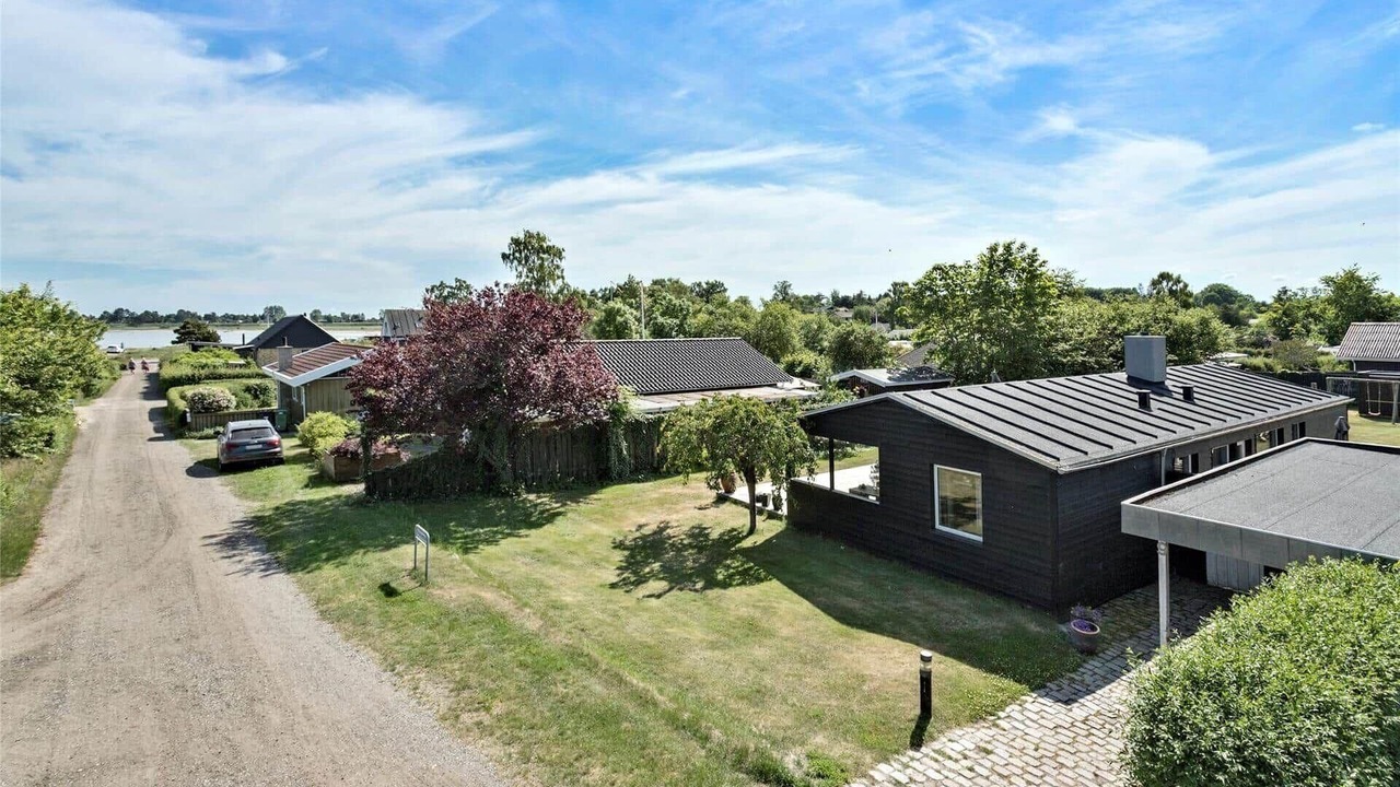 Photo of Outdoor in Beder Malling