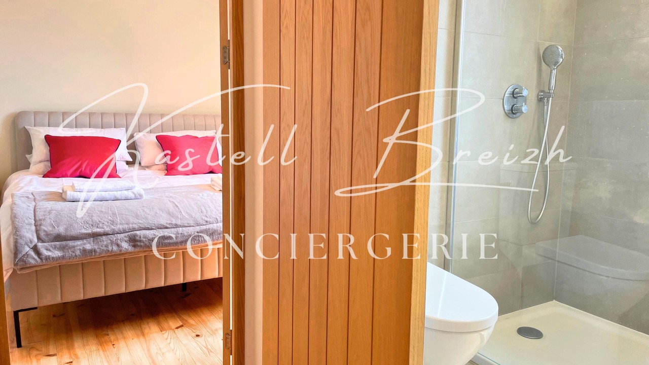 Photo of Bathroom in Ploumagoar