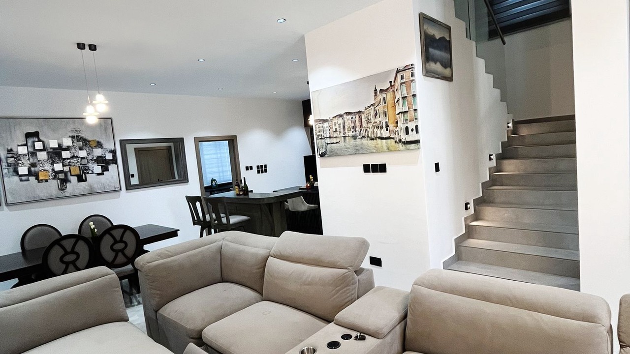 Photo of Livingroom in Greenhill