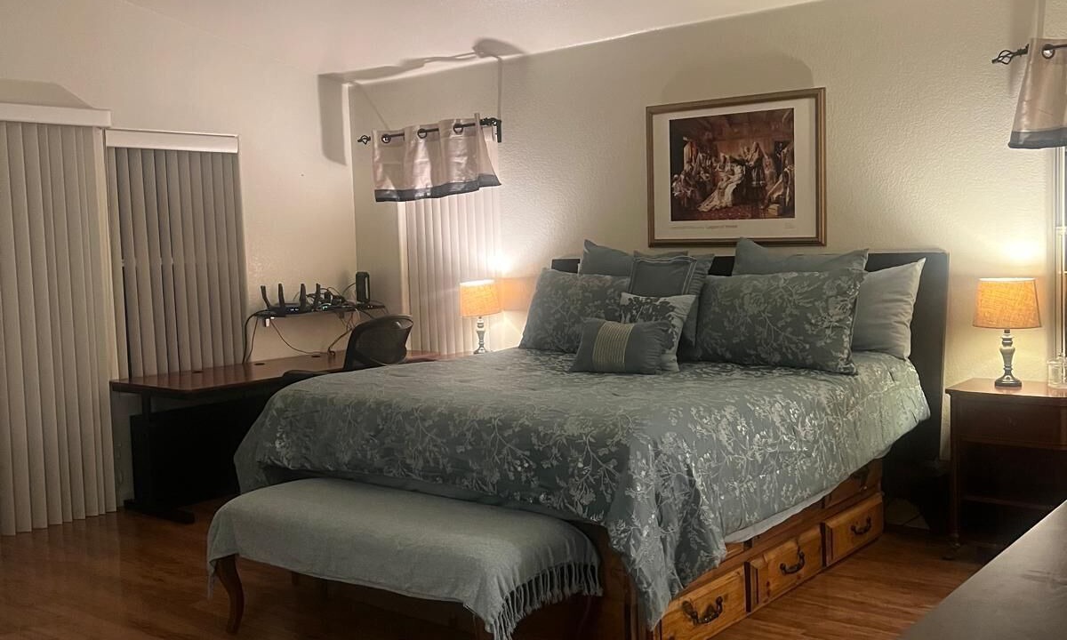 Photo of Bedroom in Salinas