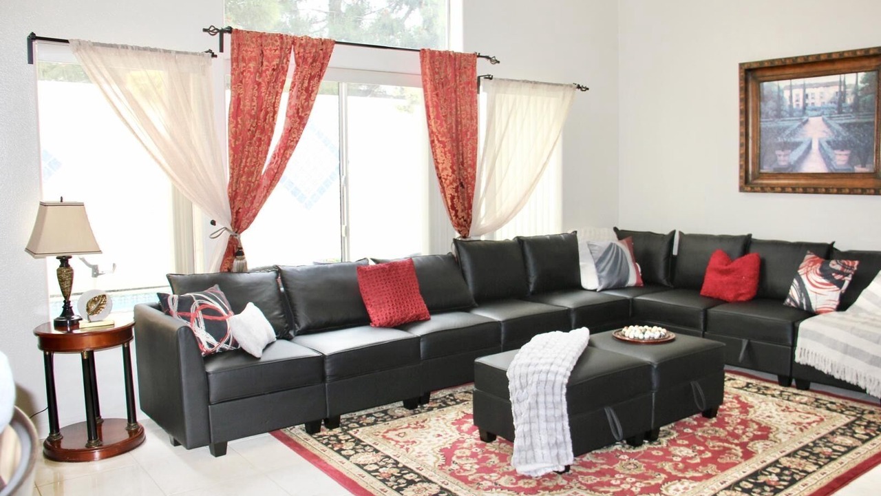 Photo of Livingroom in Salinas