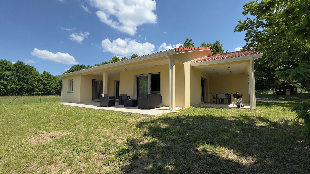 Photo of Outdoor in Feytiat