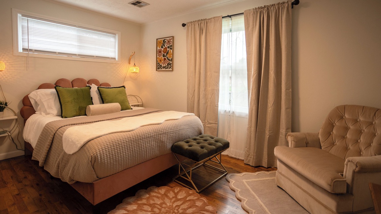 Photo of Bedroom in Central Point