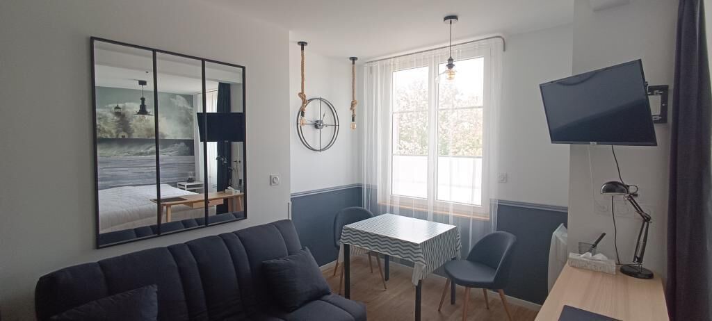 Photo of Bedroom in Le Marais
