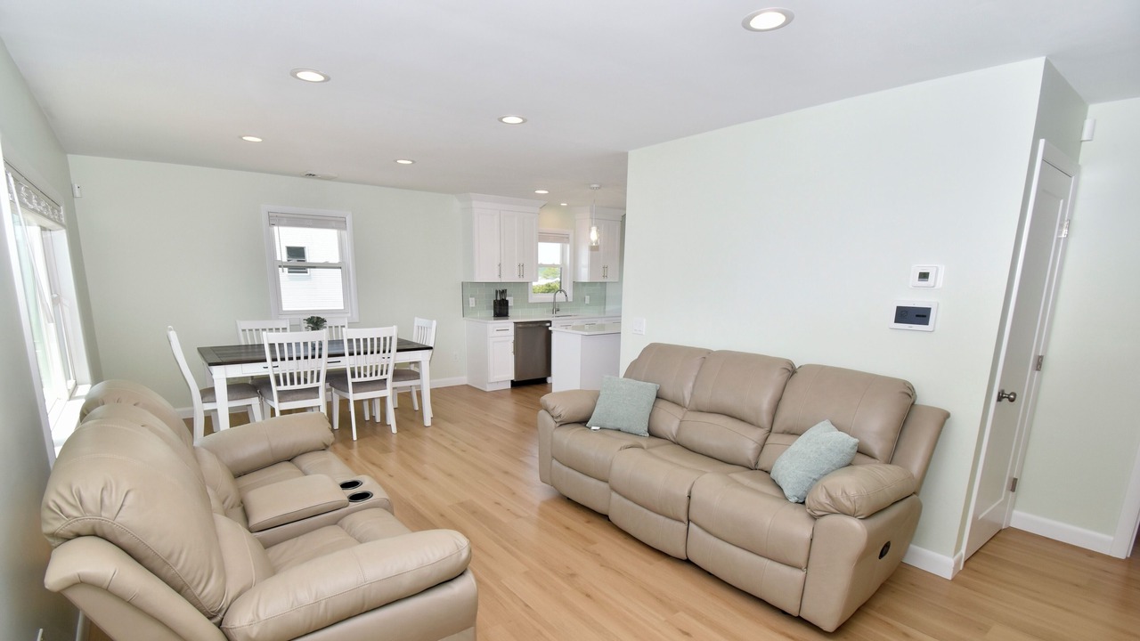 Photo of Livingroom in Westerly
