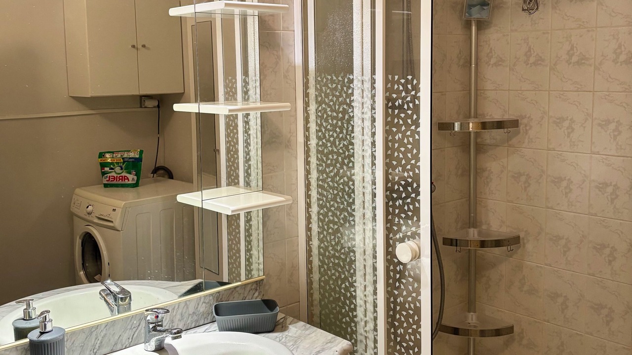 Photo of Bathroom in Dampierre