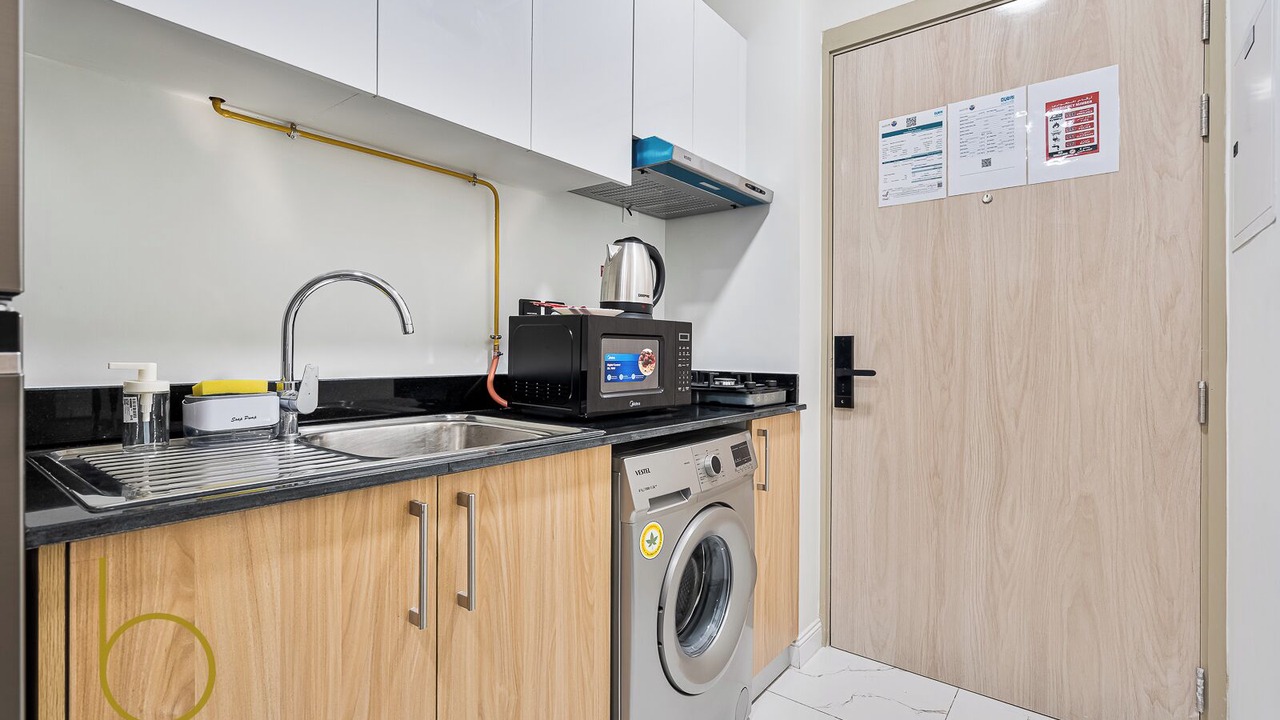 Photo of Kitchen in Trade Center