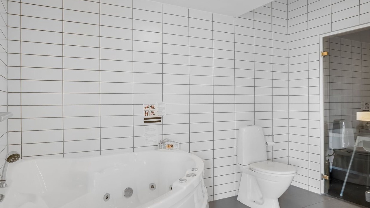Photo of Bathroom in Trend
