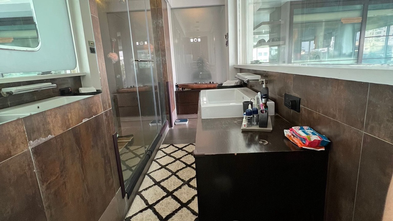 Photo of Bathroom in Prabhadevi