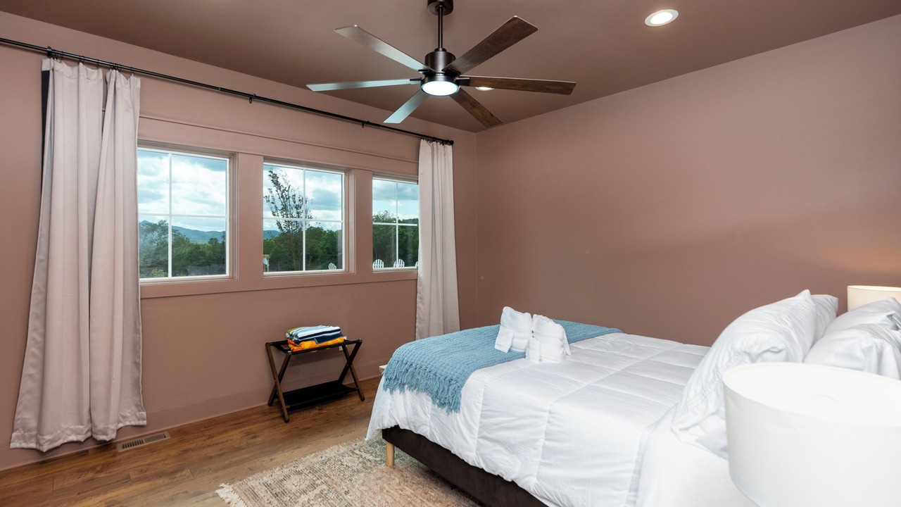 Photo of Bedroom in Shipman