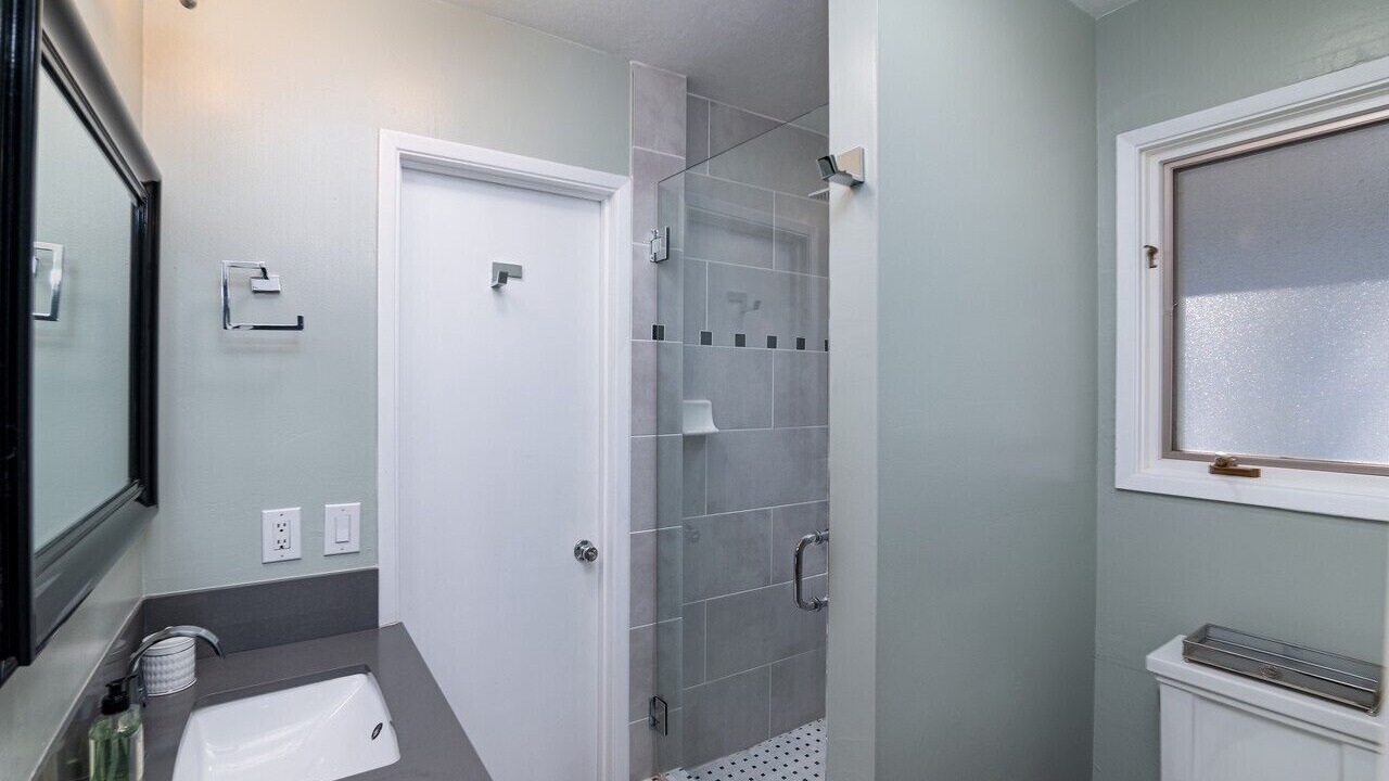 Photo of Bathroom in Skyland